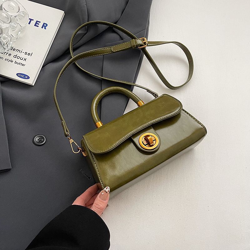 Elegant Structured Satchel Bowlift