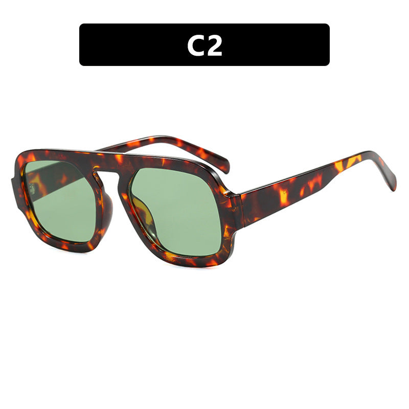 Women's modern oversized sunglasses in angular design Bowlift