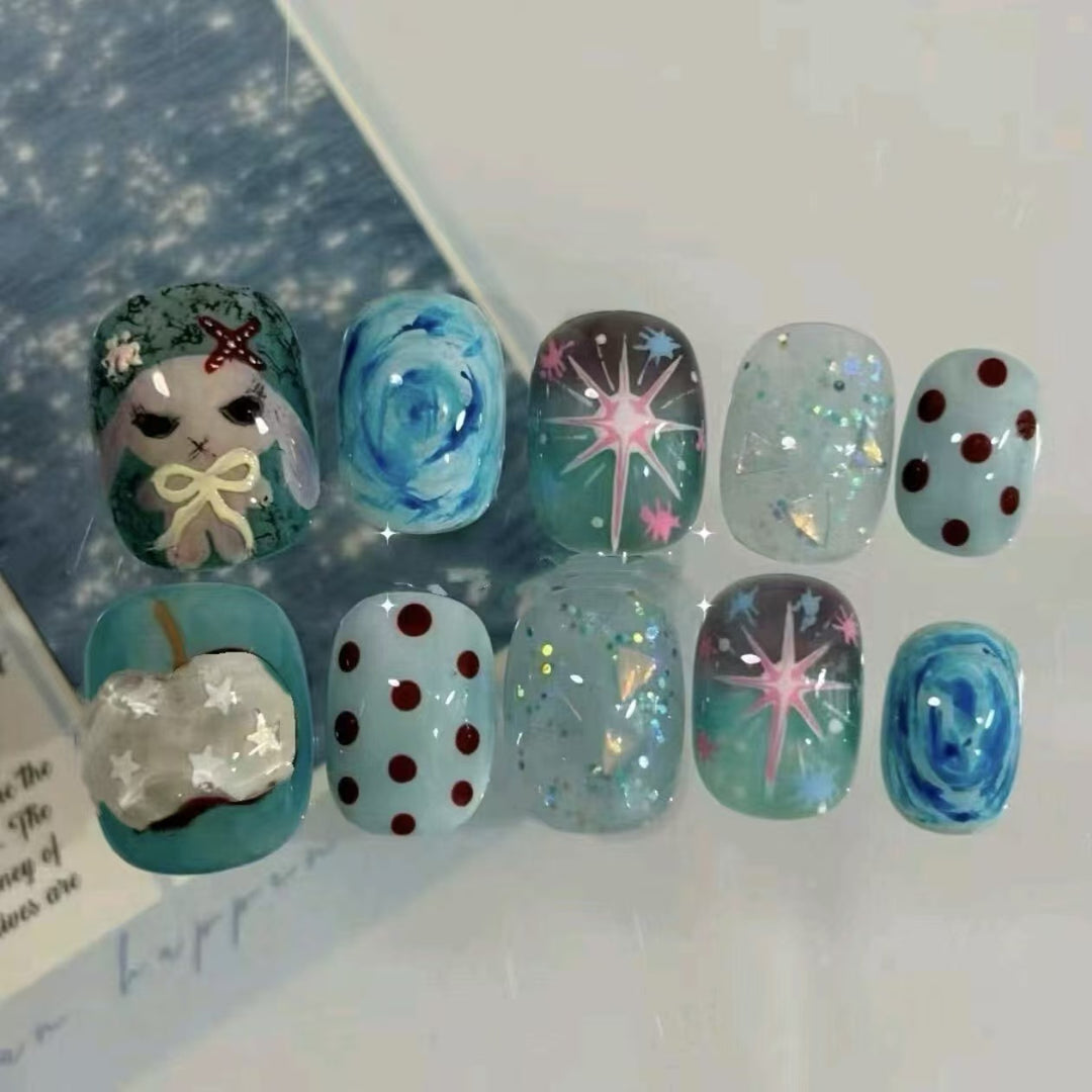 Artistic Press-On Nail Designs Bowlift