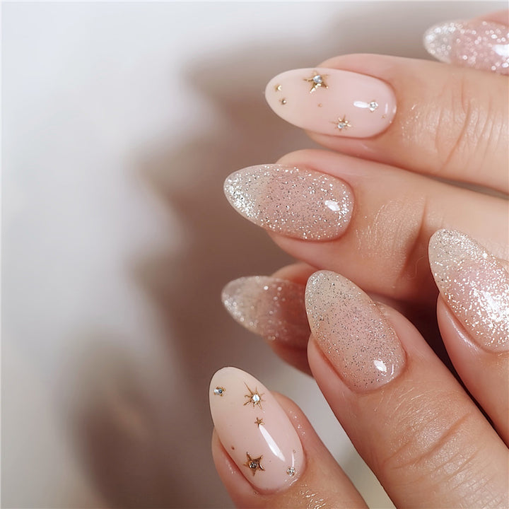 Glittering Almond-Shaped Press-On Nails Bowlift