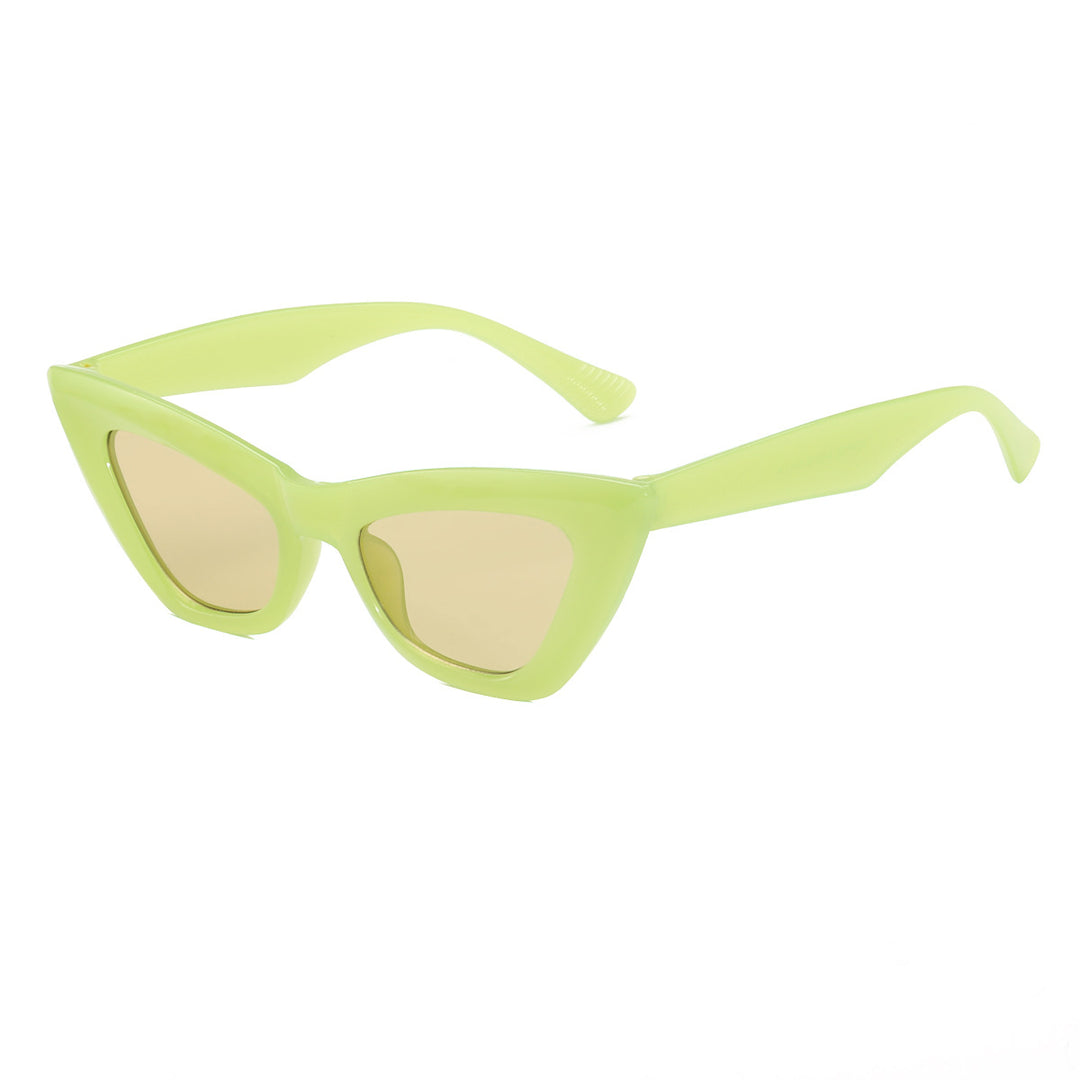 Ladies Cat-Eye Sunglasses with trendy Animal Print Bowlift