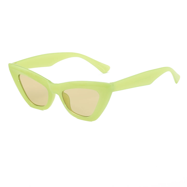 Ladies Cat-Eye Sunglasses with trendy Animal Print Bowlift