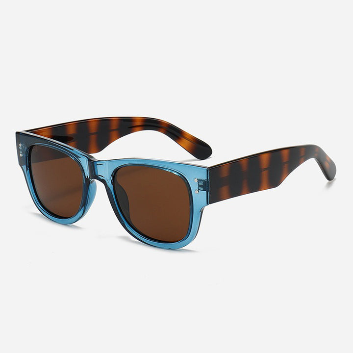 Ladies sunglasses in minimalist and elegant design Bowlift