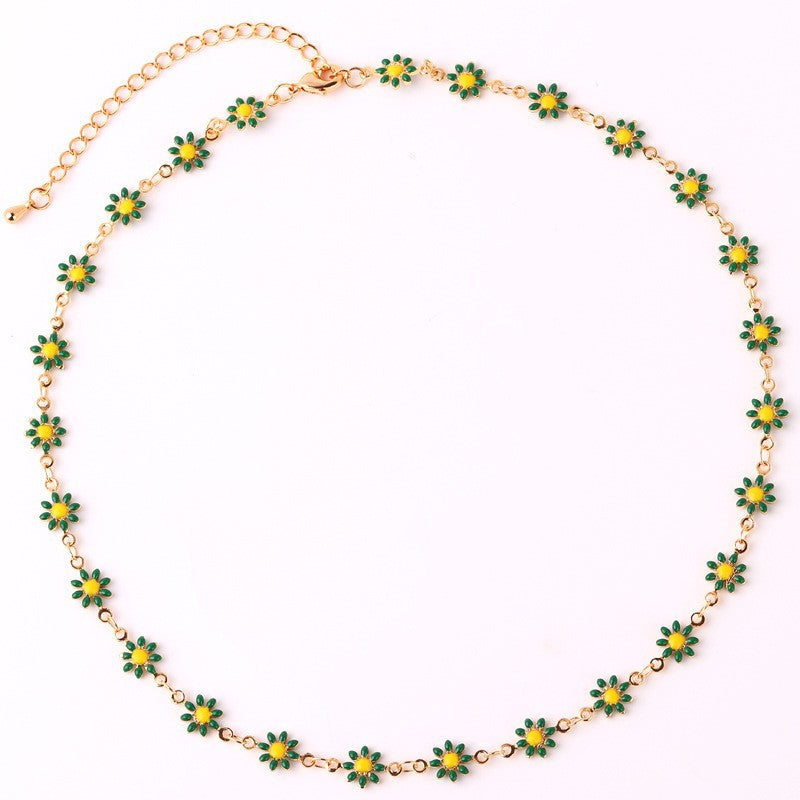 Floral Daisy Chain Necklace Bowlift