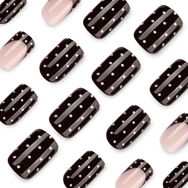 Artful Nail Art with Trendy Dot Design Bowlift