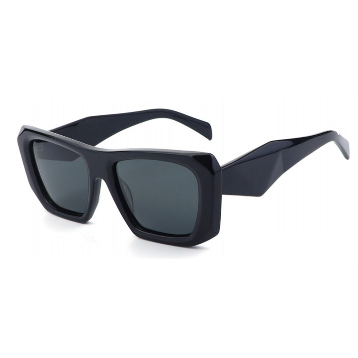 Ladies oversized sunglasses with a unique, modern frame Bowlift