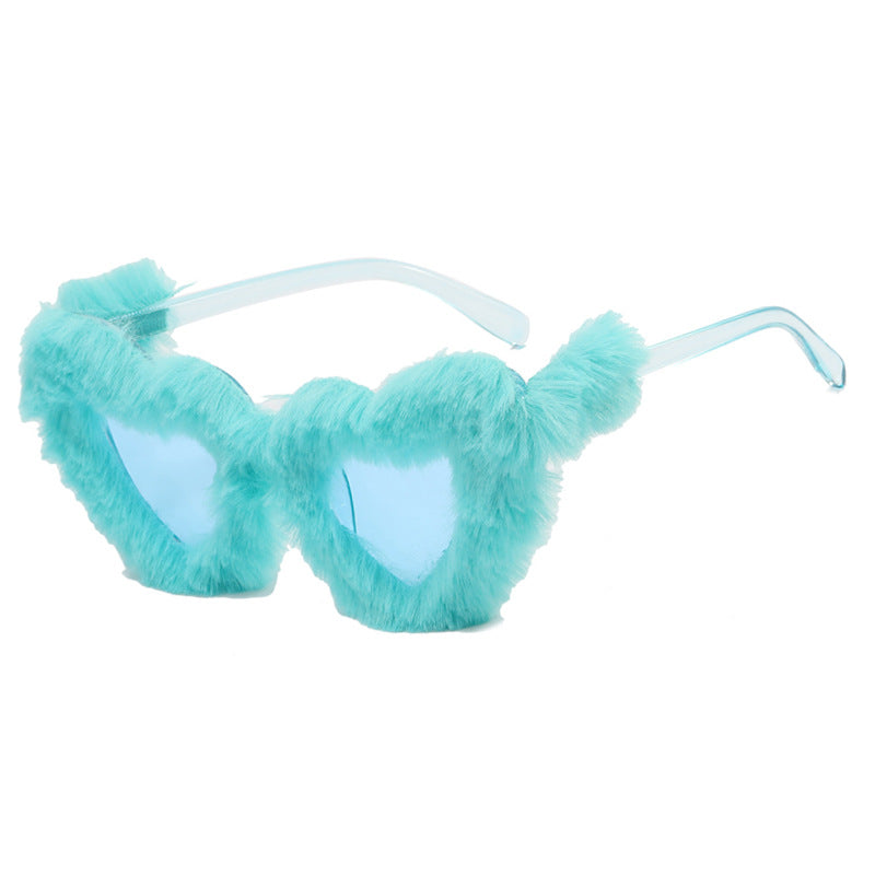 Women Paw Sunglasses with Luxurious Fur Trim Bowlift