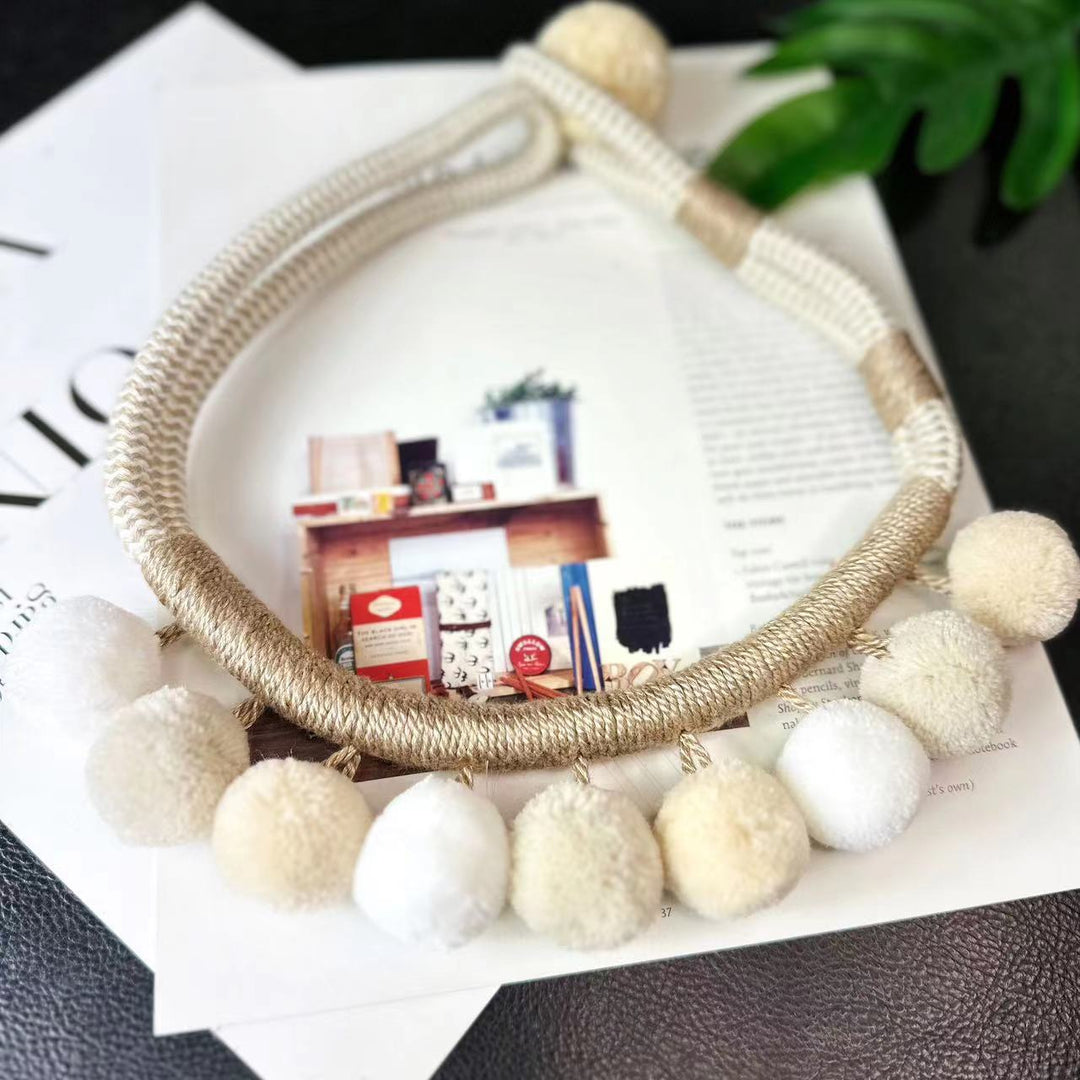 Trendy Knit Necklace Bowlift
