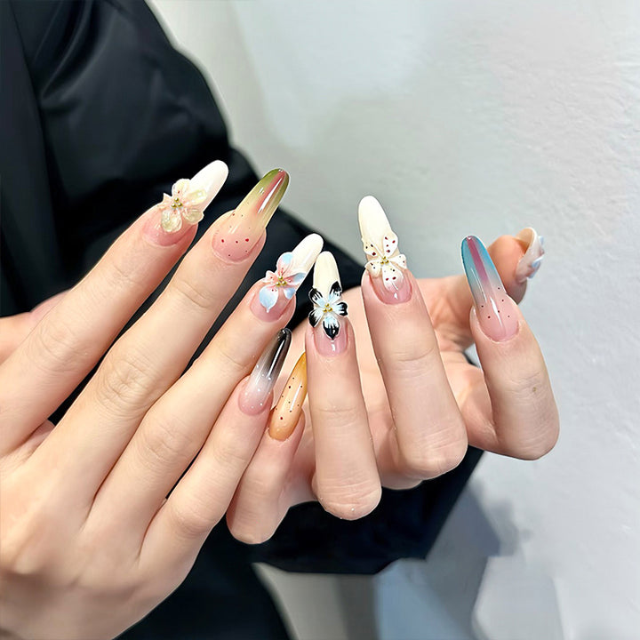 Artistic 3D Nail Tips with Maritime Design Bowlift