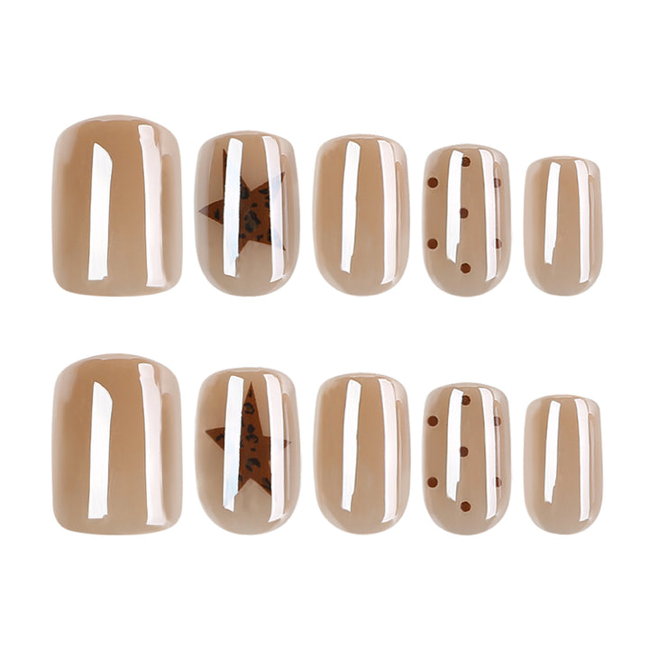 Artistic Nail Art with Modern Pattern Bowlift