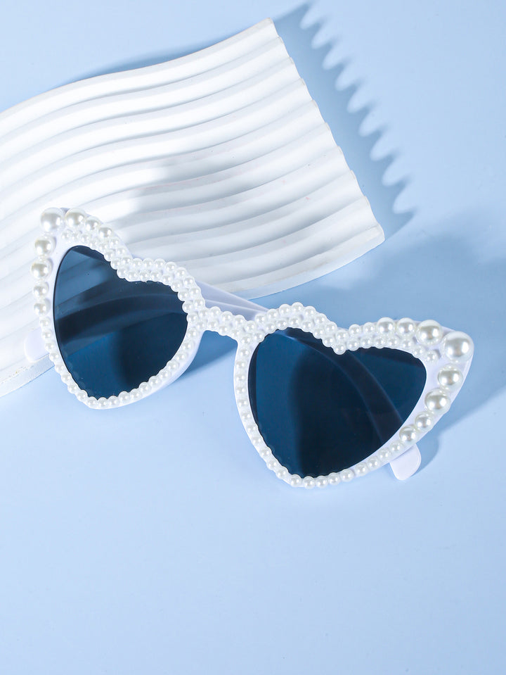 Heart-Shaped Bridal Sunglasses Bowlift