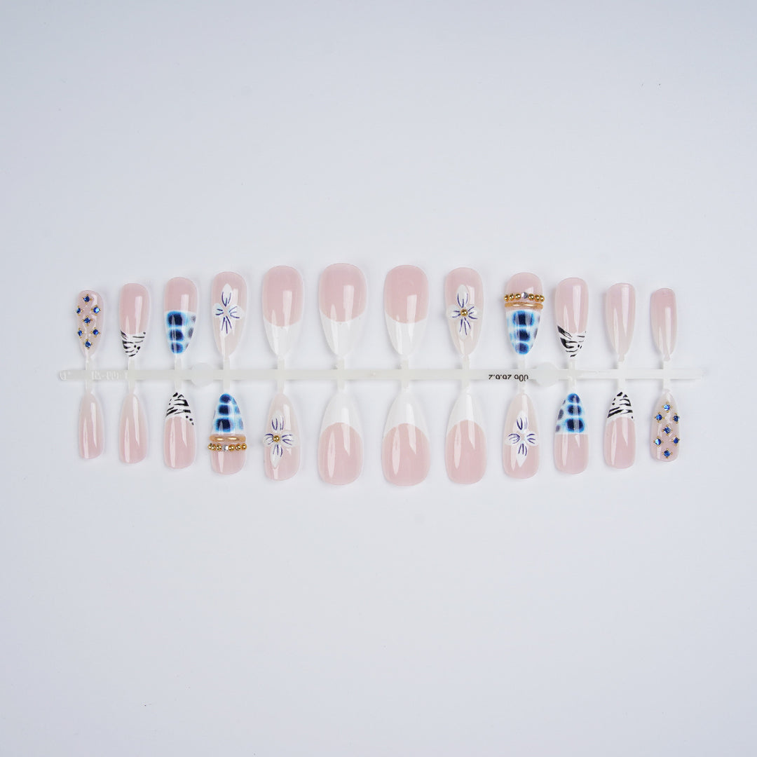 Premium Self-Adhesive Art Nails Bowlift