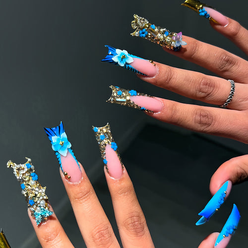 Artistic 3D Decorative Press-On Nails with Gemstone Accents Bowlift