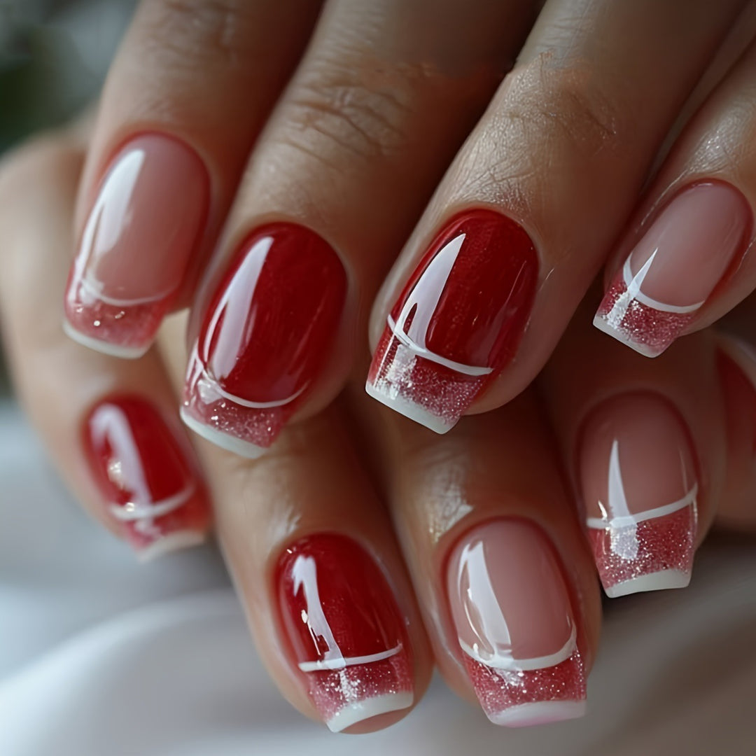 Artificial nails in elegant glitter French design Bowlift