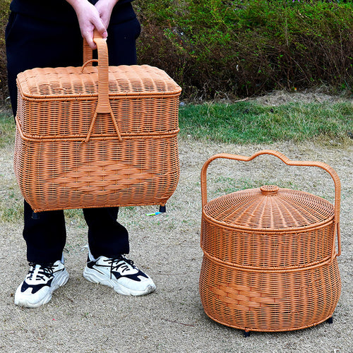 Ladies decorative laundry basket with lid and handle Bowlift