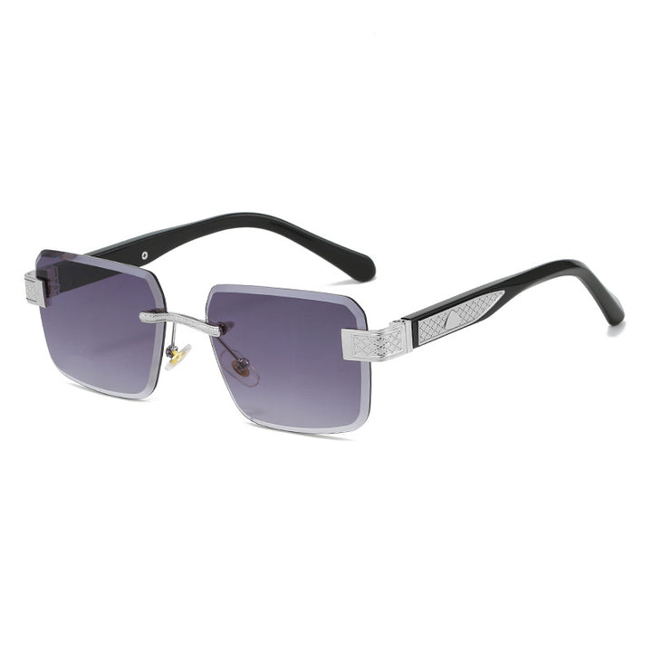 Ladies elegant sunglasses with luxurious, glittering frame Bowlift