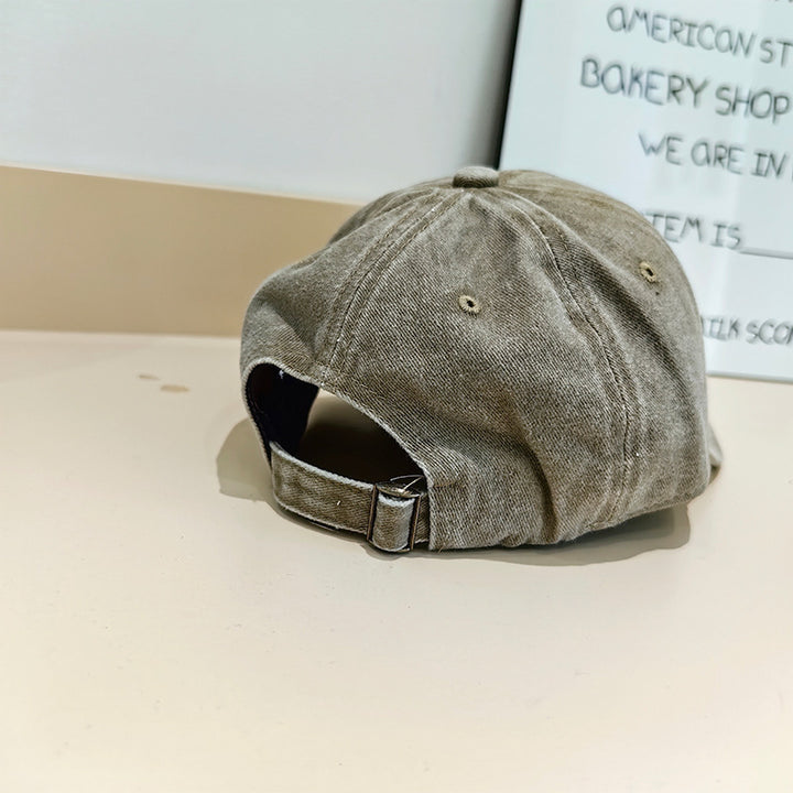 Women's Vintage-Inspired Fabric Baseball Cap Bowlift