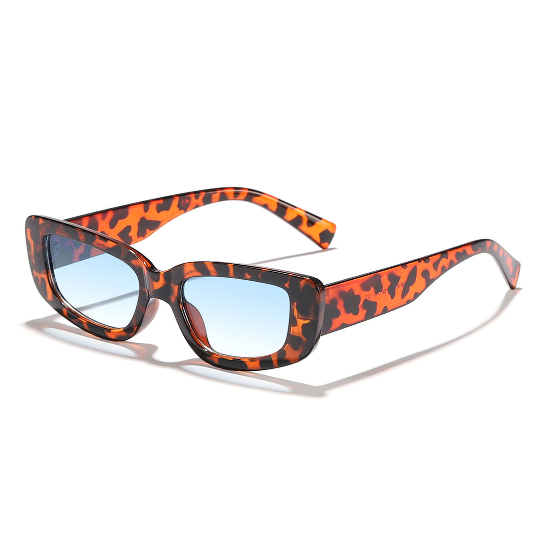 Ladies fashionable Cat-Eye sunglasses with wide plastic frame and UV protection Bowlift