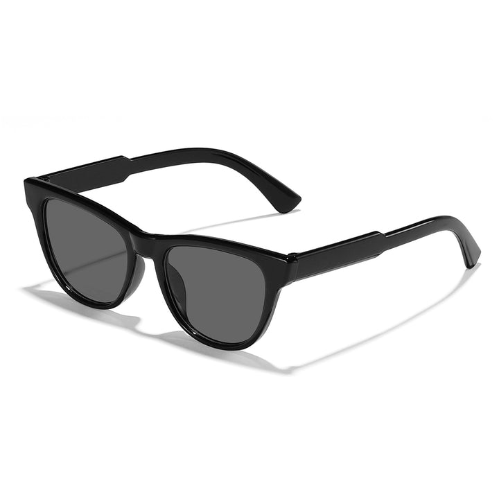 Women's fashionable sunglasses in elegant transparent design Bowlift