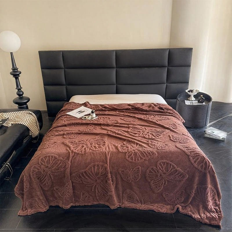 Women Plush Bedspread with Textured Design Bowlift
