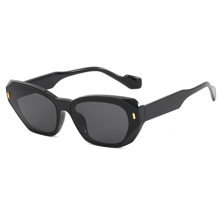 Women’s geometric designer sunglasses with distinctive frame Bowlift