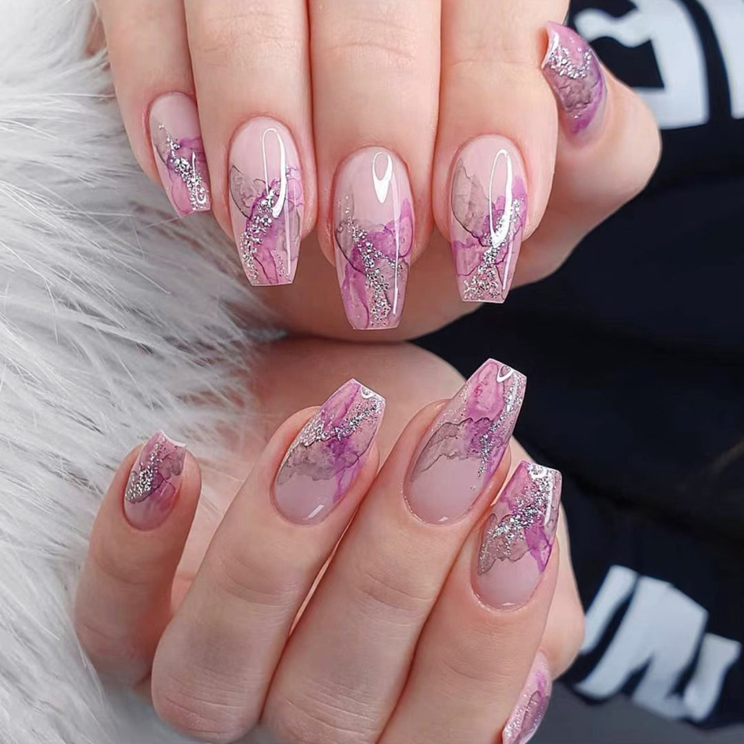 Artful Nail Art with Glitter Details Bowlift