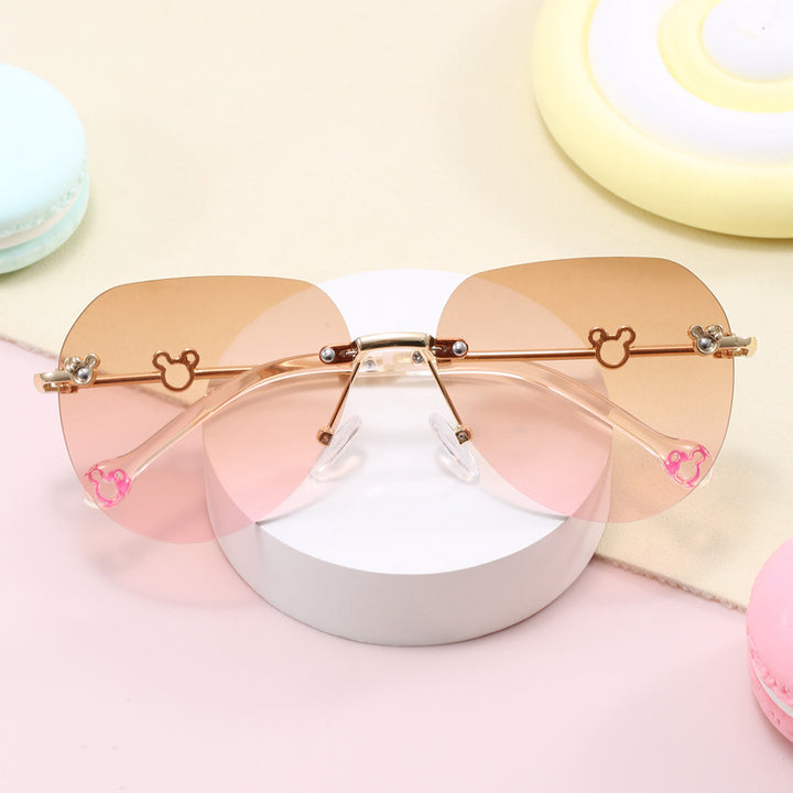 Women's lightweight geometric sunglasses with unique frame and mirrored lenses Bowlift