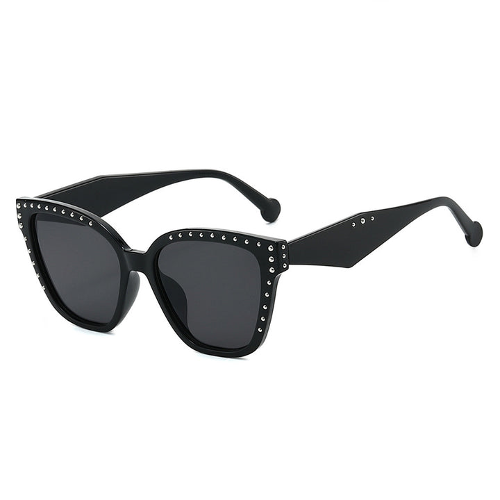 Oversized Fashion Cat-Eye Sunglasses with Rhinestone Details Bowlift