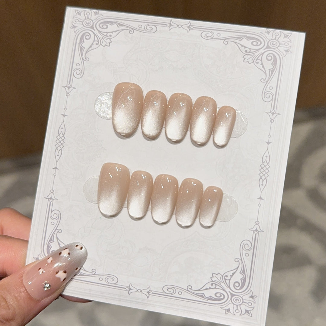 Elegant Nail Tips with Gentle Ombre Effect Bowlift