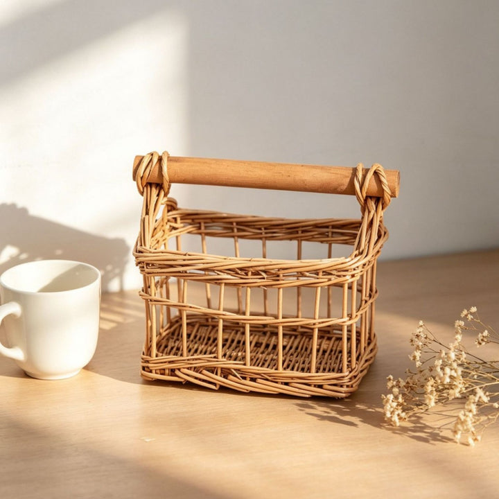 Handcrafted storage basket with wooden handle Bowlift