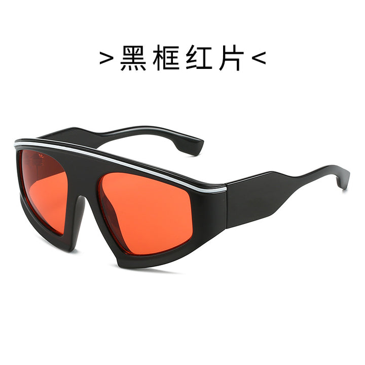 Ladies Sporty Sunglasses with Stylish Frame and Large Lenses Bowlift