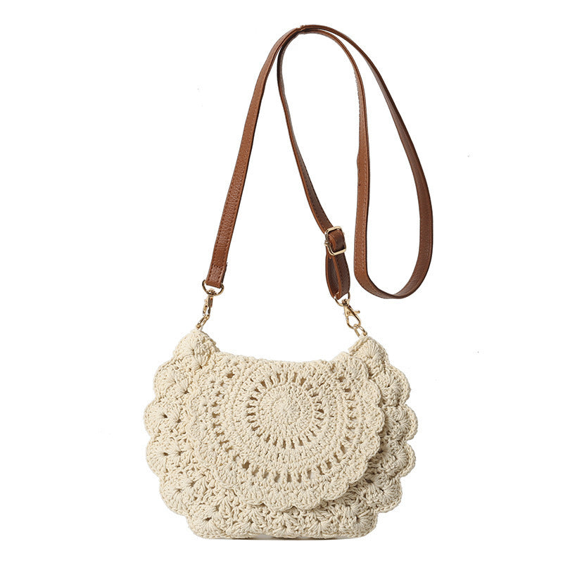 Handmade shoulder bag with floral patterns Bowlift