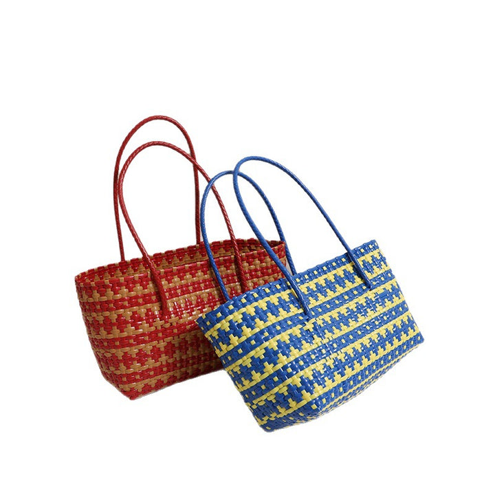 Braided straw bag with color-contrasting stripes Bowlift