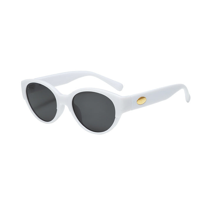Women's fashionable retro sunglasses in contemporary style Bowlift