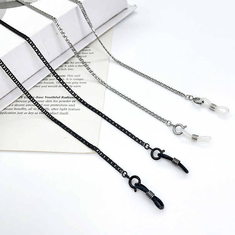 Metallic Eyewear Chain Bowlift