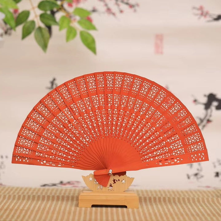 Ladies filigree fan made of high-quality material Bowlift