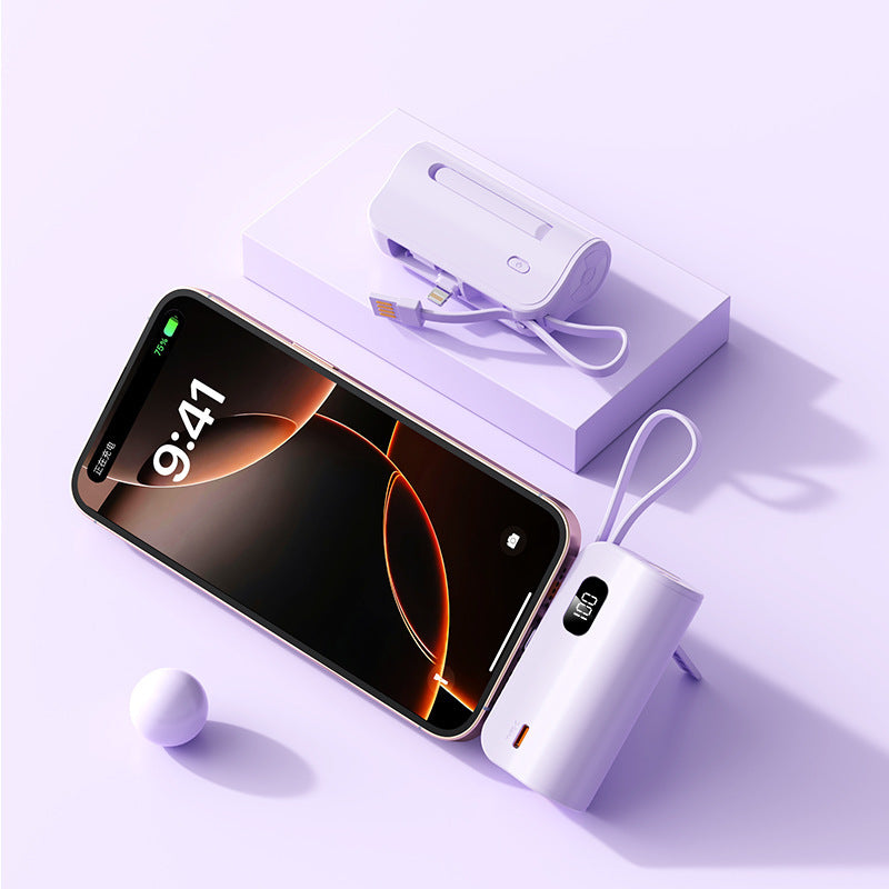 Portable chargers with USB-C and Lightning connection Bowlift