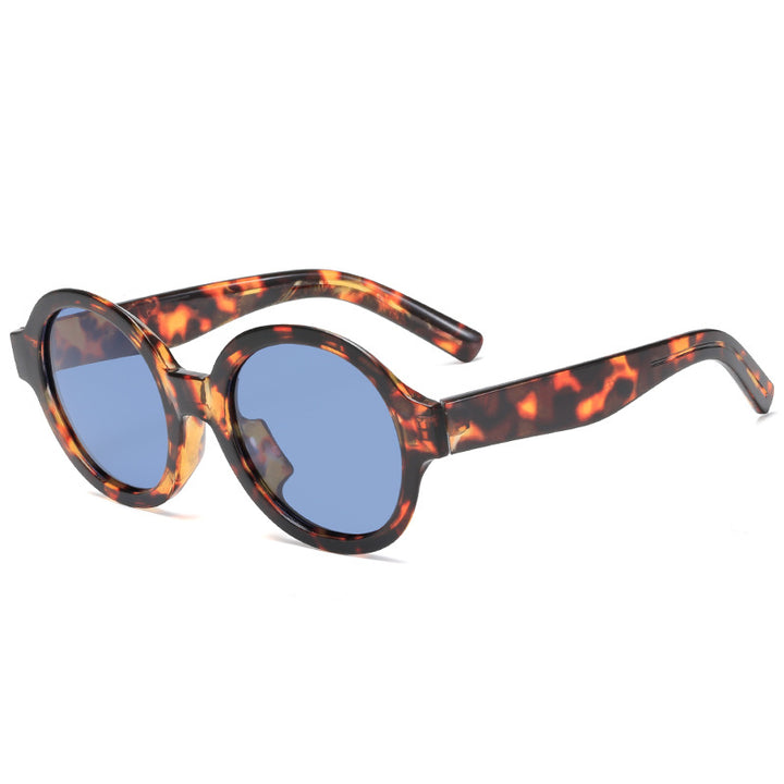 Ladies fashionable sunglasses in stylish round design Bowlift