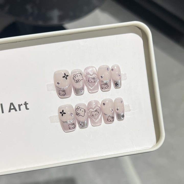 Themed Press-On Nail Art Bowlift