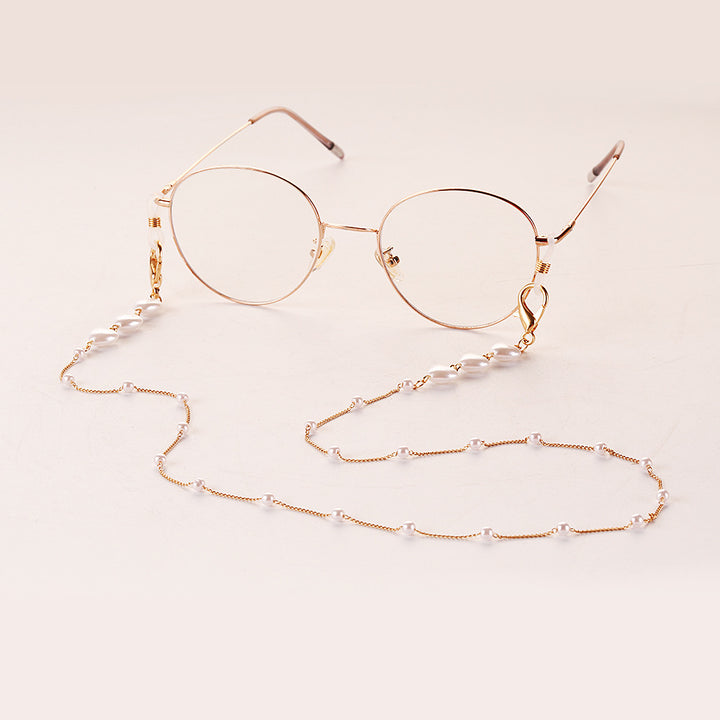 Stylish jewelry band with heart-shaped beads Bowlift