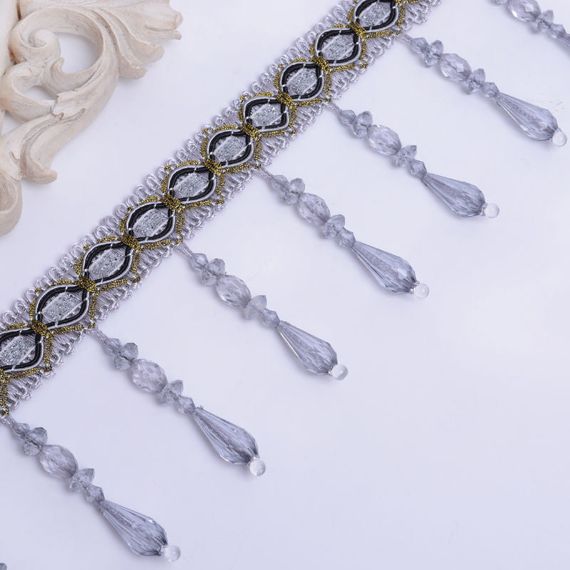 Embellished lace edge Bowlift