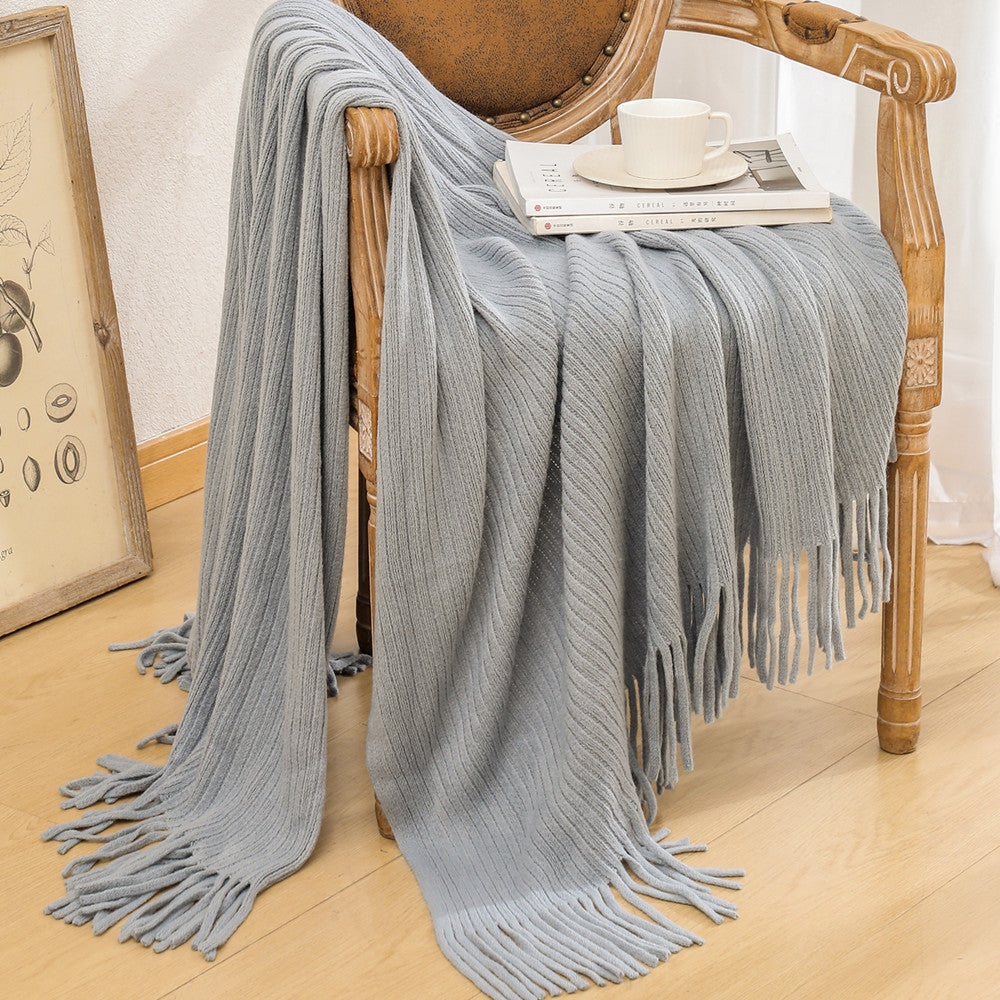Cozy Fringed Throw Blanket