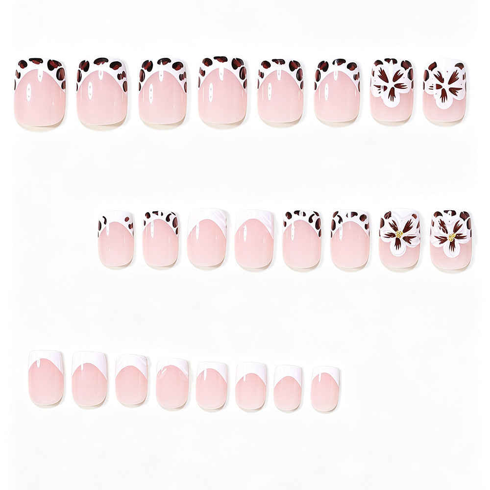 Floral Accent Nail Art Kit Bowlift