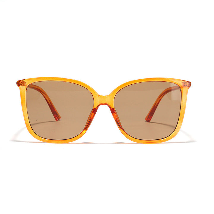 Ladies Cat-Eye Sunglasses with Luxurious Transparent Frame and UV Protection Bowlift