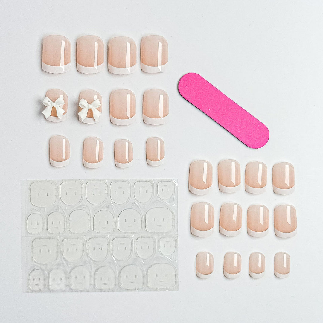 Nail Art Fake Nails Set with Elegant Bow Accents Bowlift