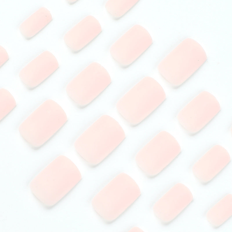 Artificial nails in elegant matte finish Bowlift