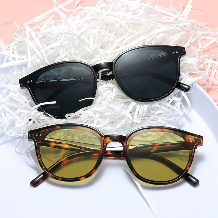 Women's round sunglasses with stylish design and UV protection Bowlift