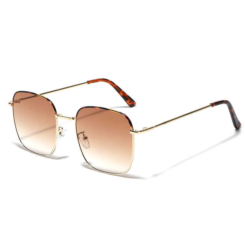 Women's fashionable square sunglasses with elegant metal frame Bowlift