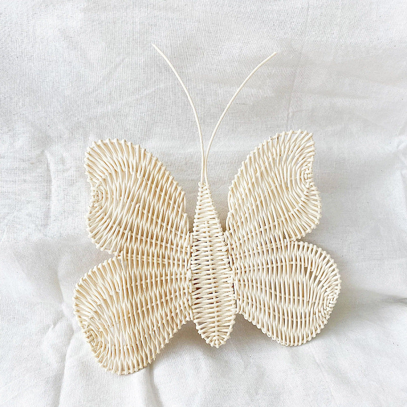 Decorative wall basket in butterfly design Bowlift