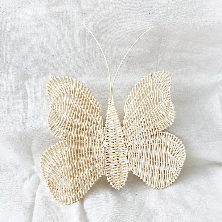Decorative wall basket in butterfly design Bowlift